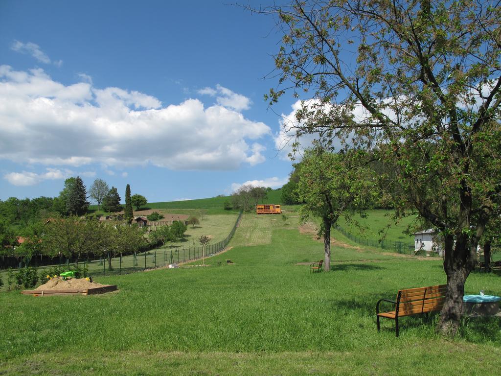 Holiday home U Vinare Radejov