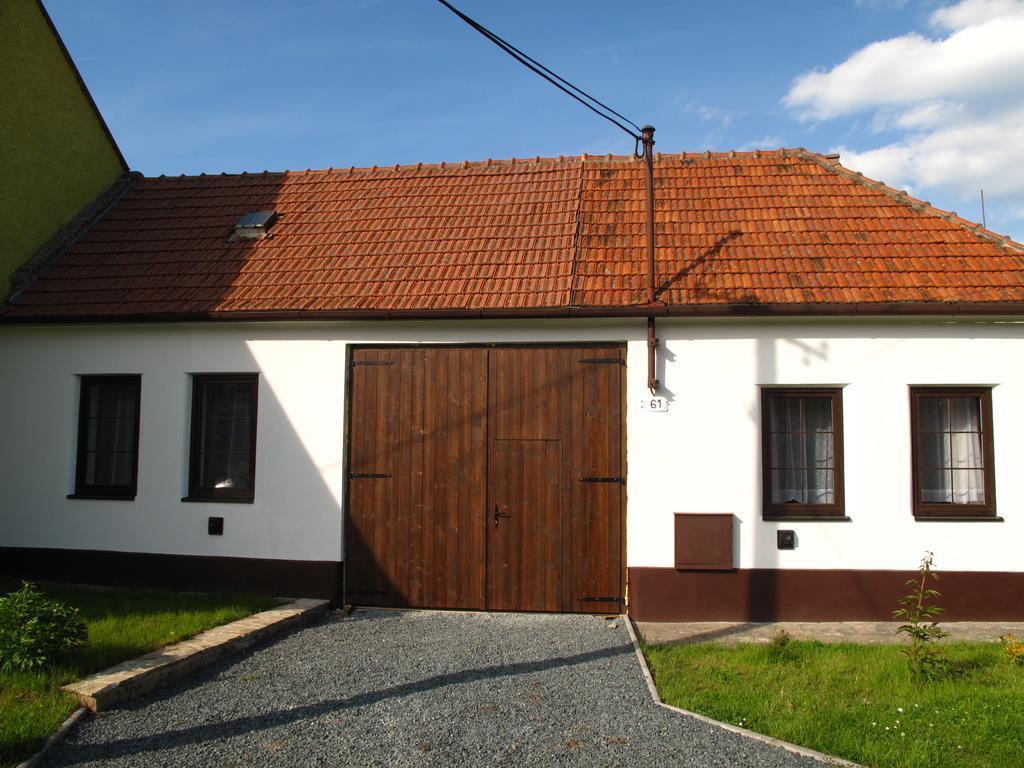 U Vinare Ferienhaus Radejov